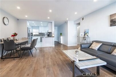 1236 N Columbus Avenue #28 Photo